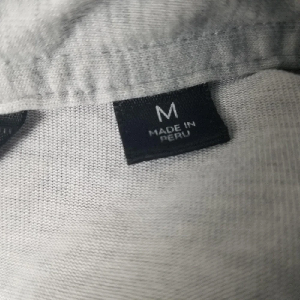 TravisMathew Polo Shirt Mens Medium Gray Chest Stripe Golf Casual Performance